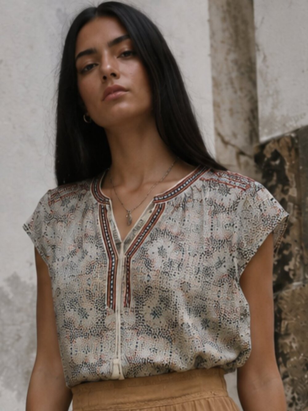 Daniel Rainn Top White Multicolor Boho Size Medium